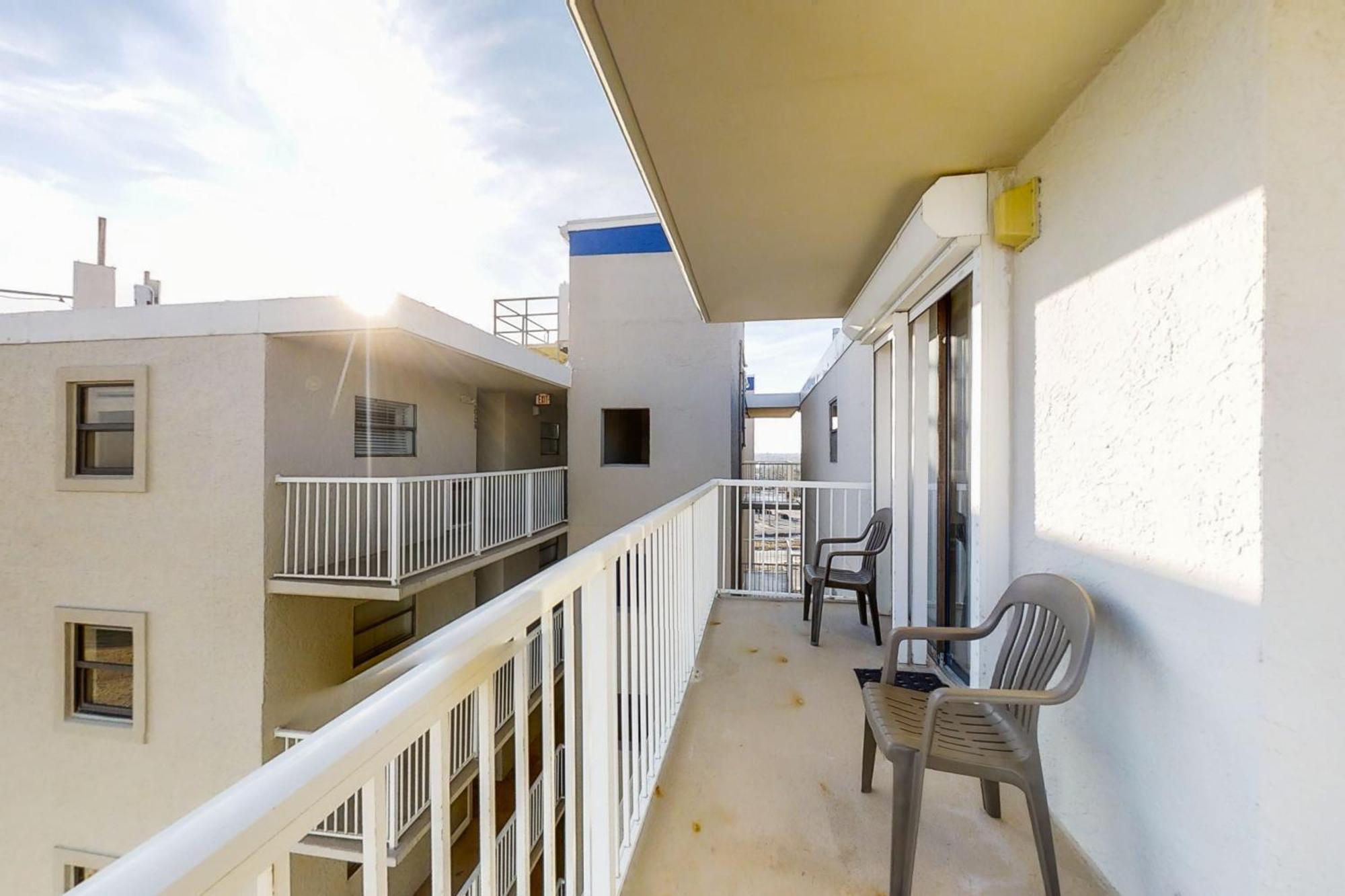 Seaside Beach And Raquet Club Condos III Orange Beach Room photo